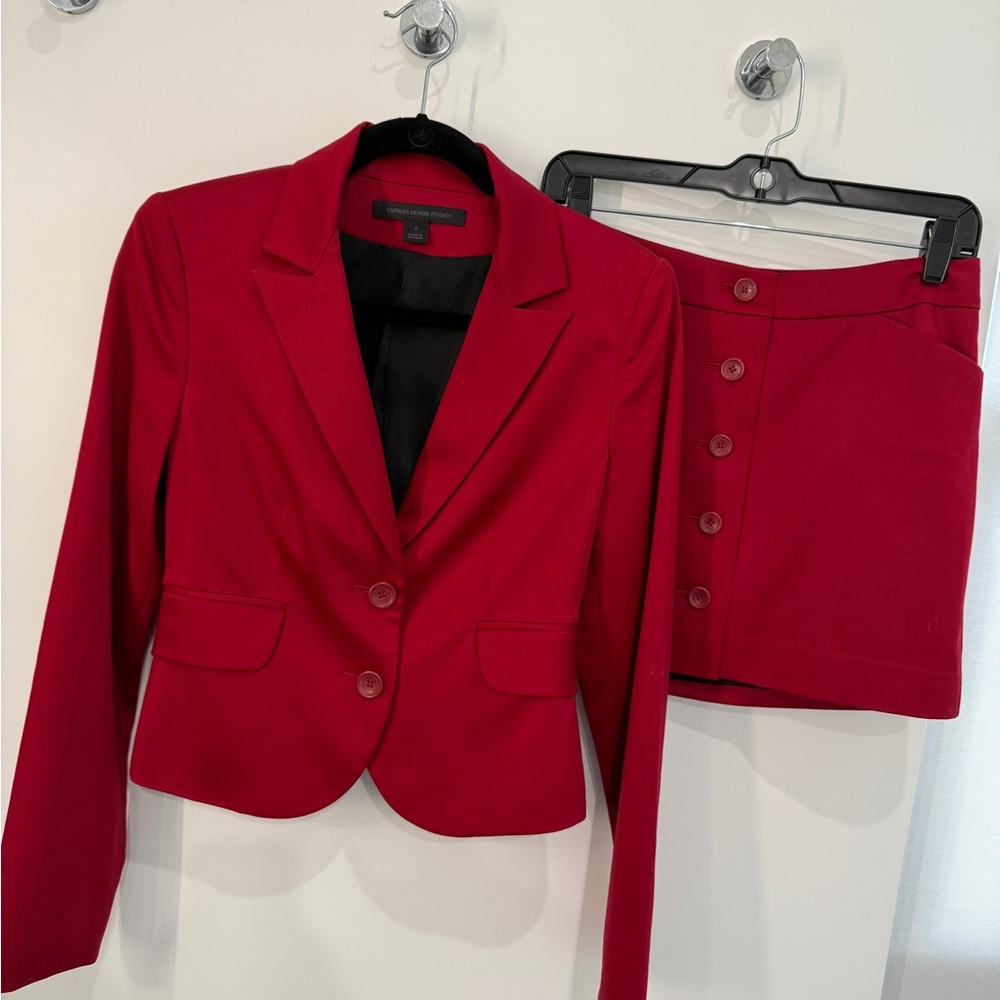 RED HOT SUIT 🥰💋